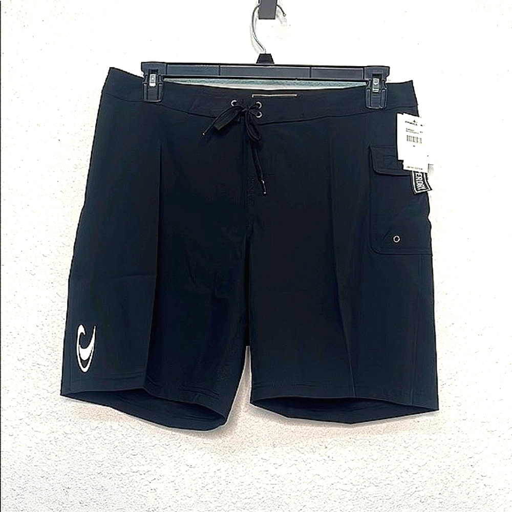 O’Neill Women’s Size 11 Black Hybrid board swim Shorts NWT